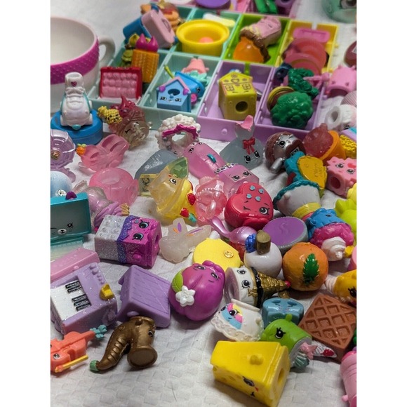 Huge Lot 458 pc  Shopkins Mixed Selections Seasons Ect - Picture 6 of 16